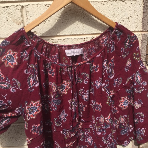 Abercrombie & Fitch Top - Picture 2 of 4